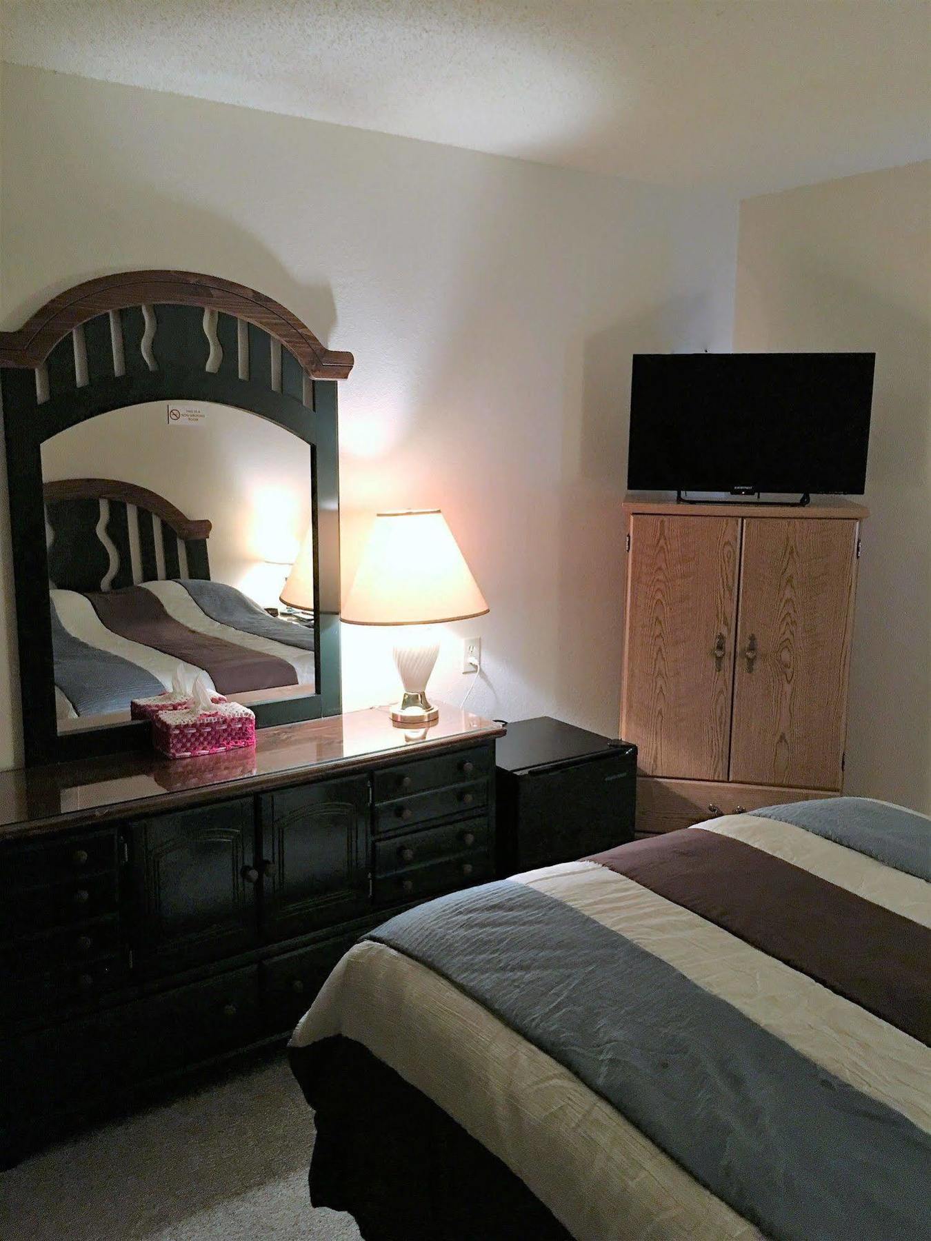 Hunters Lodge Motel Paducah ภายนอก รูปภาพ